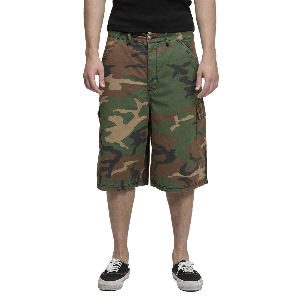 Cargo Shorts in Washed Camo