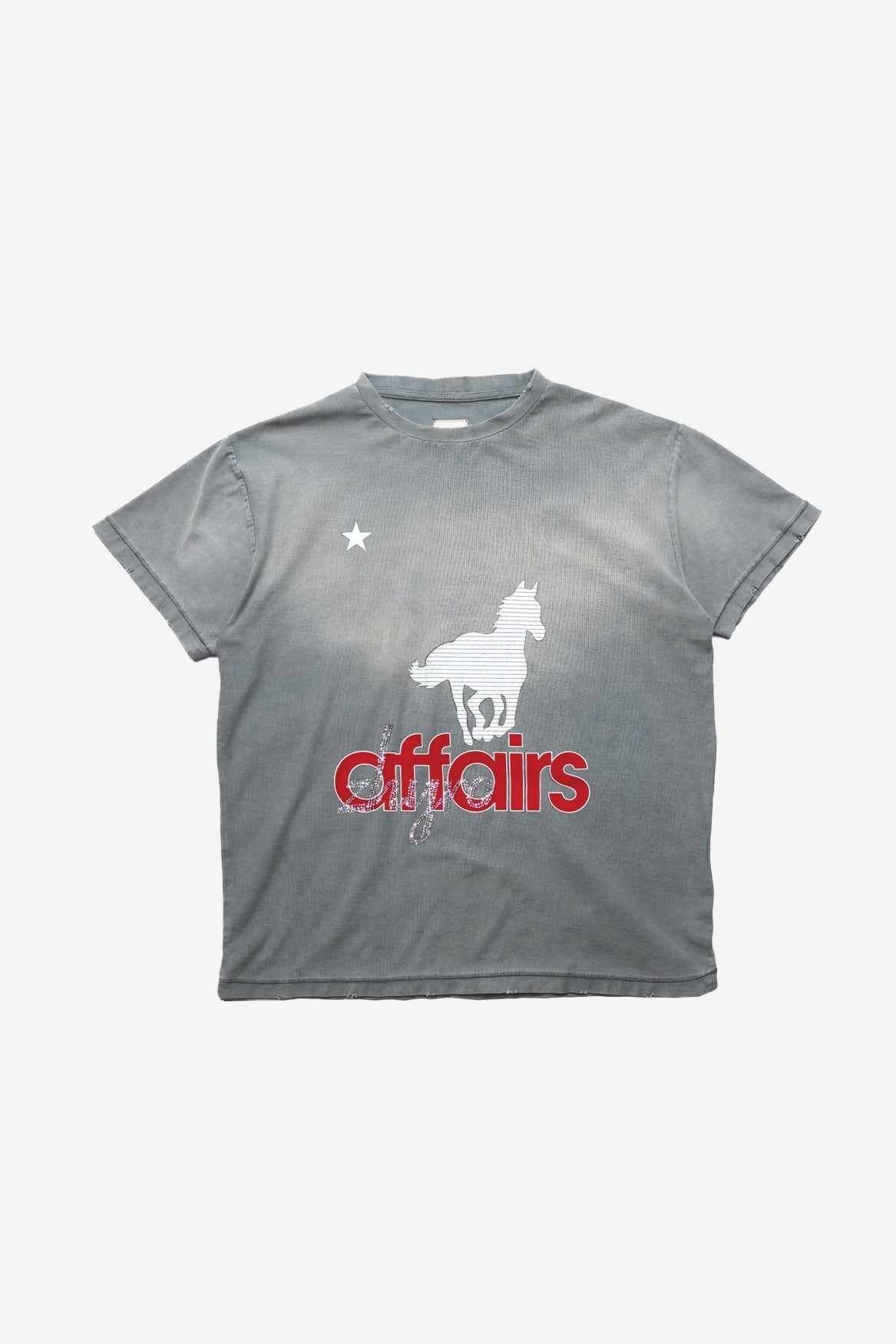 Horsey Tee in Sunfaded Grey