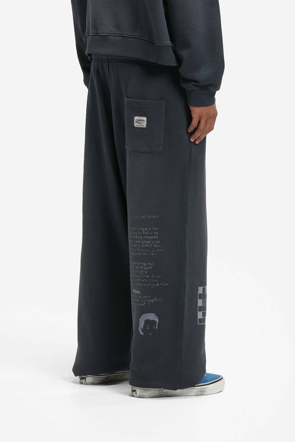 Love Letter Sweatpants in Black