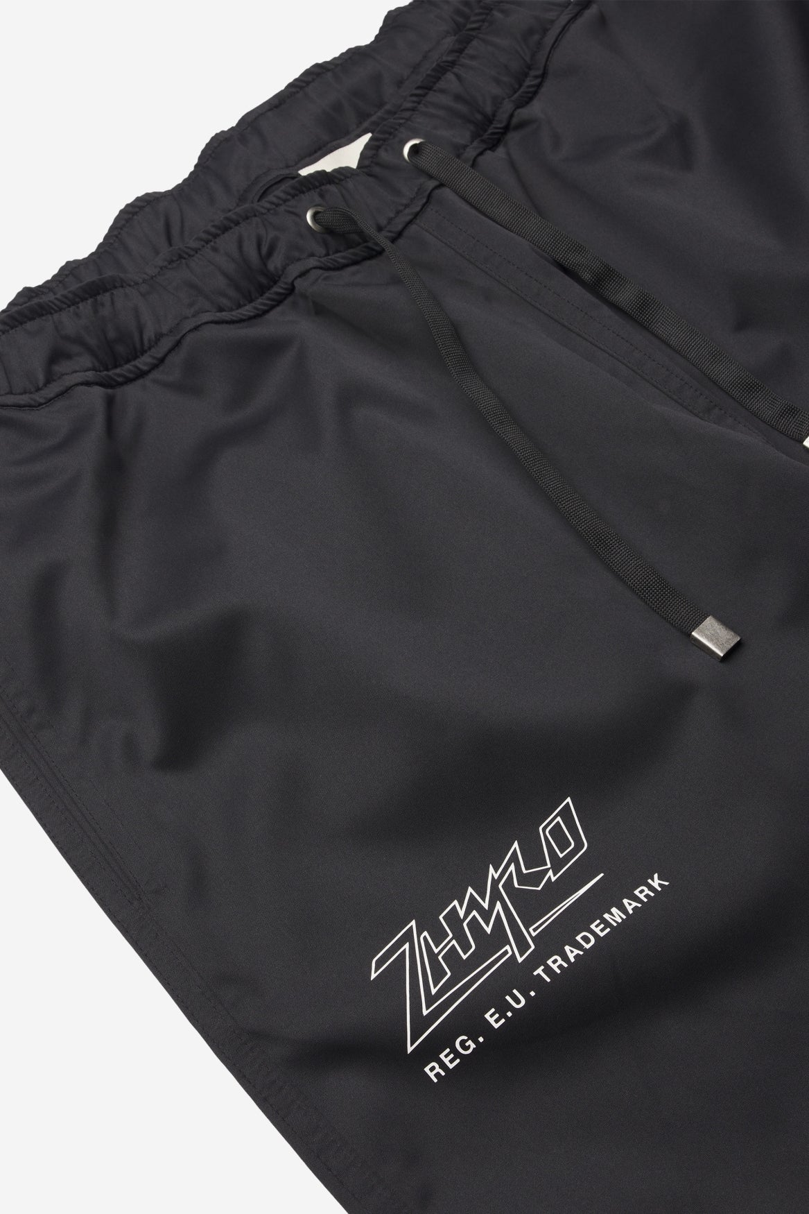 Parachute Pants in Black
